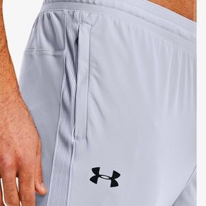 Under Armour Training Pants — Size L